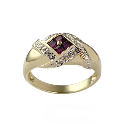Bague d'occasion or 750 2 tons rubis diamants