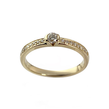 Second-hand gold ring 750 yellow diamonds