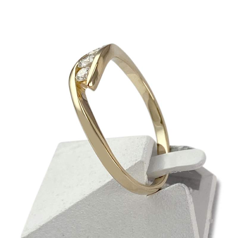 Bague d'occasion or 750 jaune diamants - vue 2