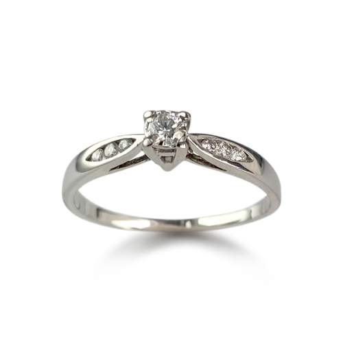 Second-hand gold ring 750 white diamonds