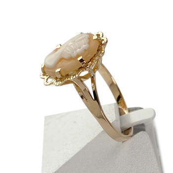 Bague d'occasion or 750 rose camée coquille