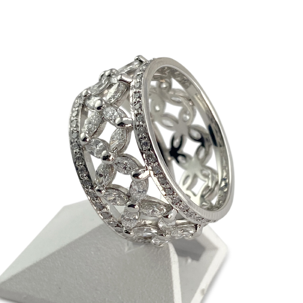 Bague Tiffany & Co d'occasion platine 950 diamants - vue 2