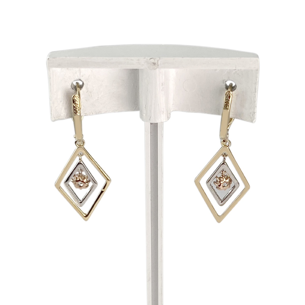 Boucles d'oreilles pendants d'occasion 3 ors 750 zirconias - vue 3
