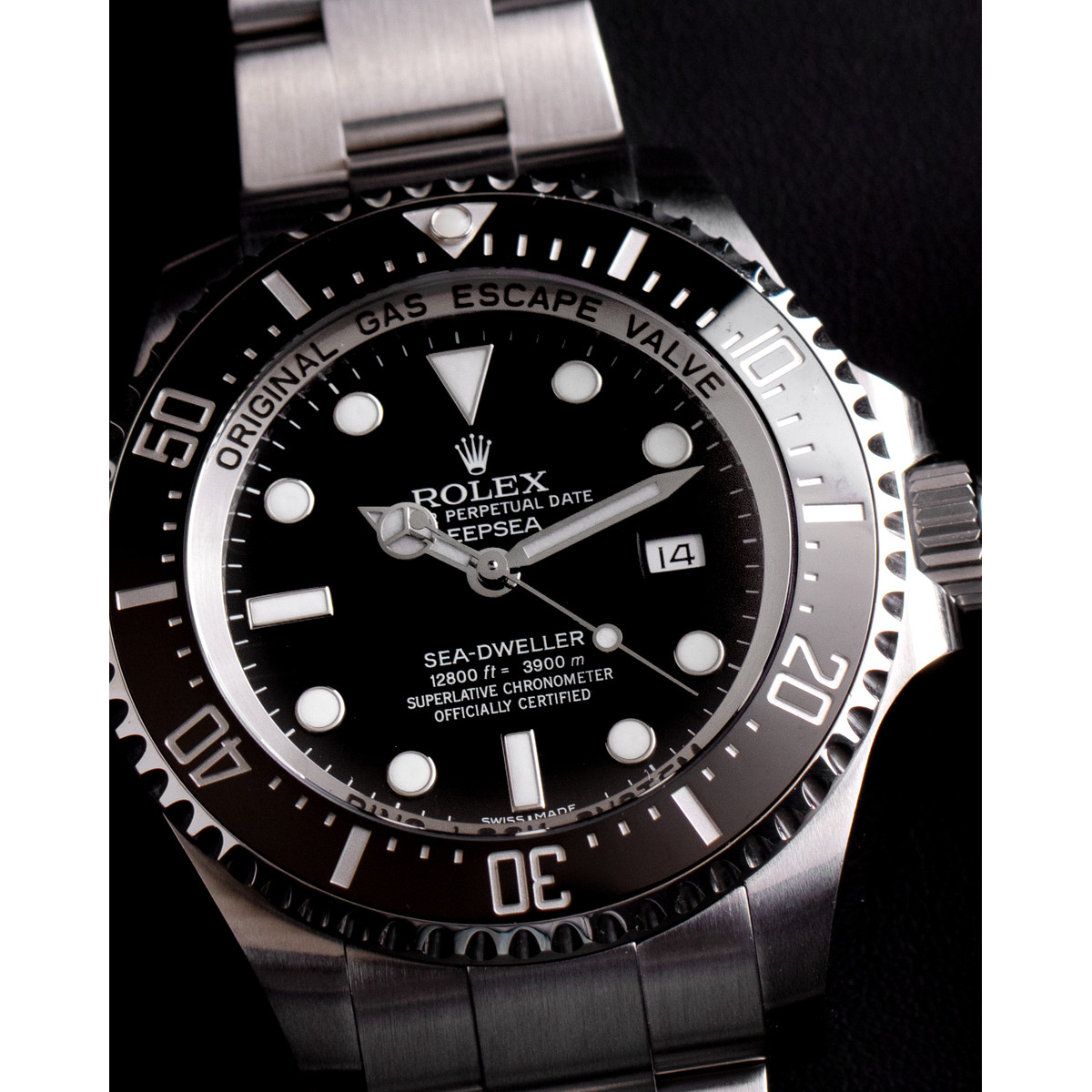Montre d'occasion ROLEX Sea-Dweller homme mouvement automatique certifié (cosc) bracelet acier - vue D2