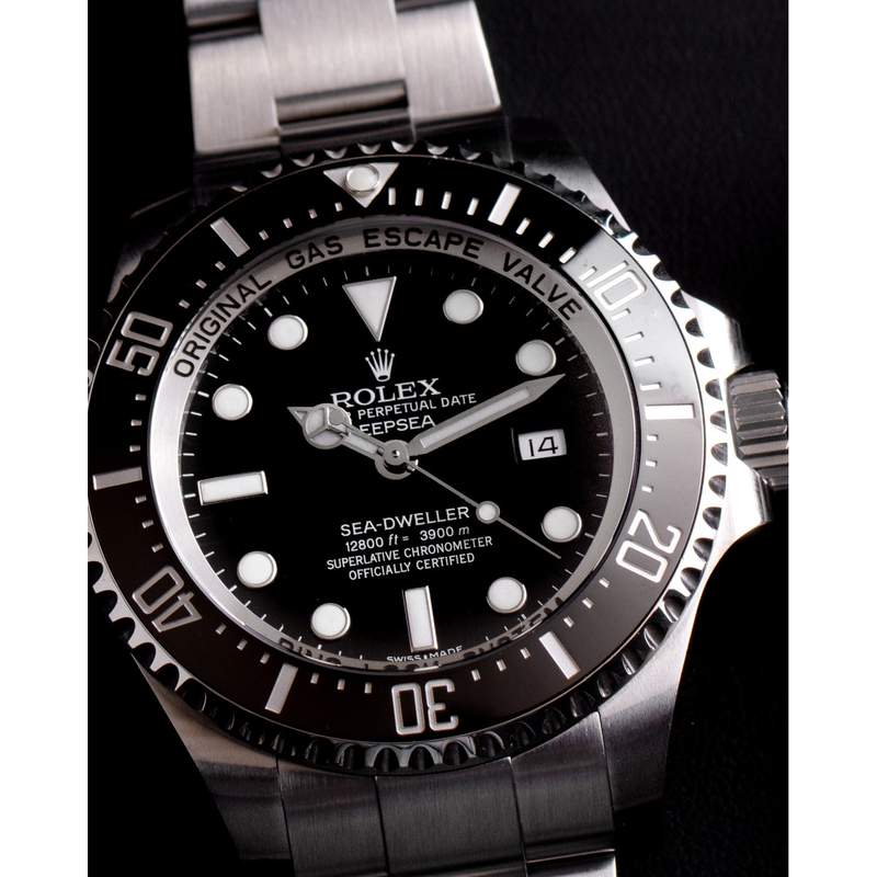 Montre d'occasion ROLEX Sea-Dweller homme mouvement automatique certifié (cosc) bracelet acier - vue D2