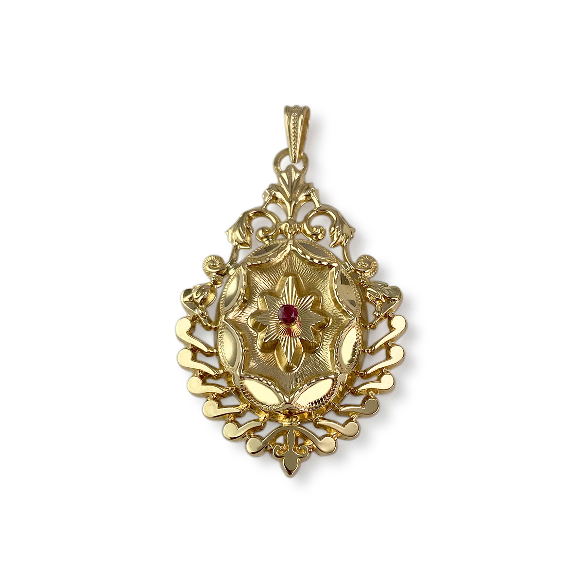 Pre-owned 750 yellow gold ruby pendant