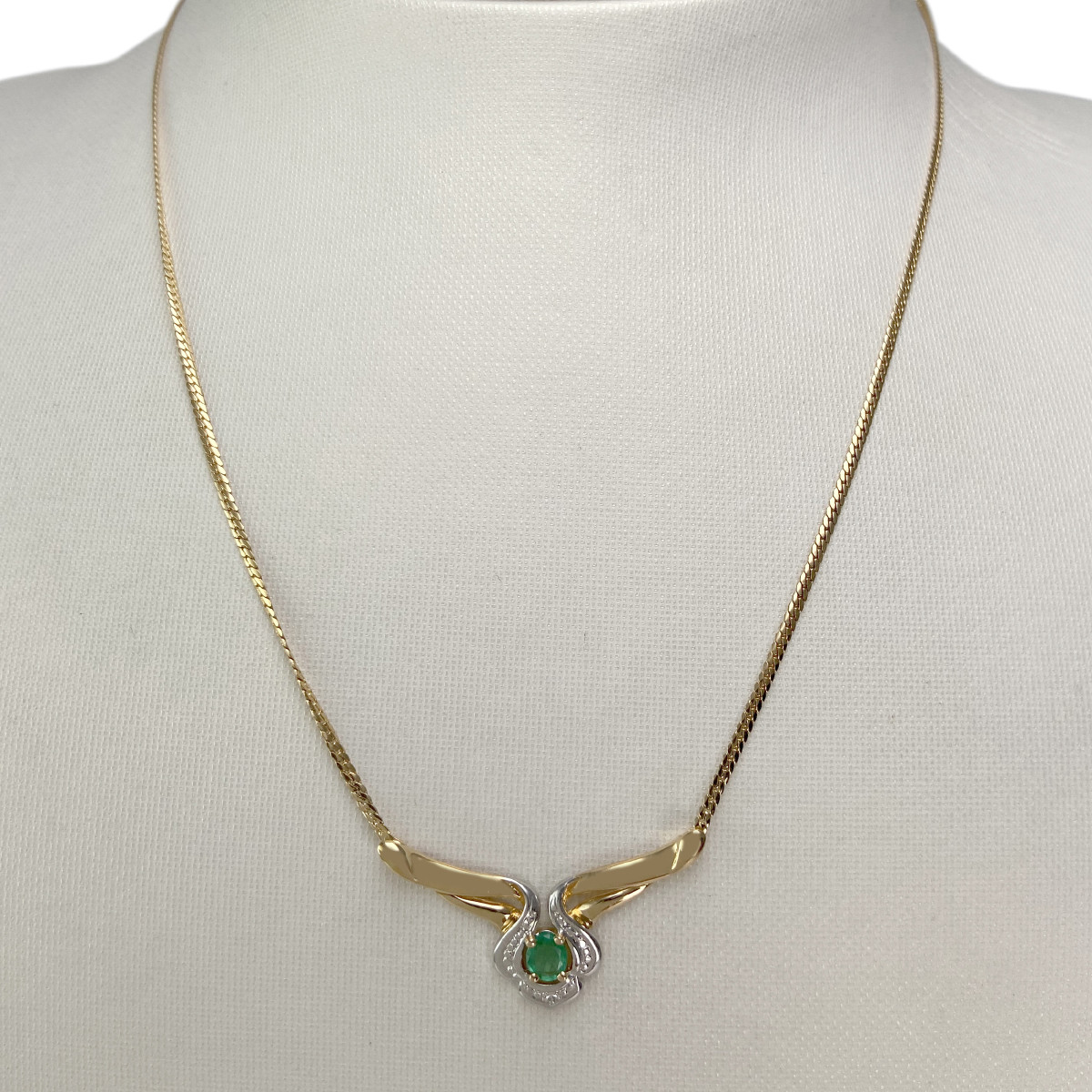 Collier d'occasion or 750 jaune emeraude diamant - vue 2