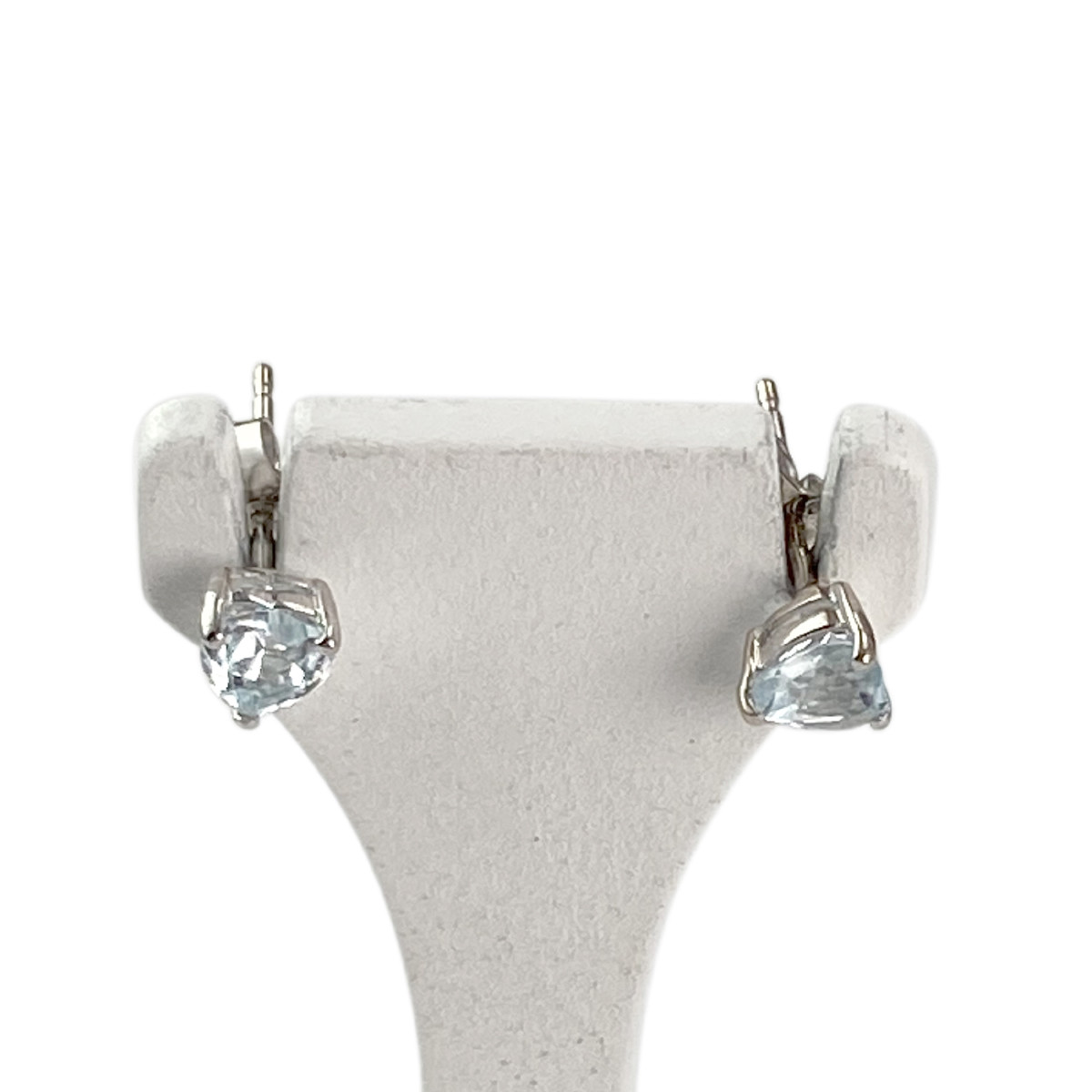 Boucles d'oreilles d'occasion or 750 blanc coeur topaze sky blue