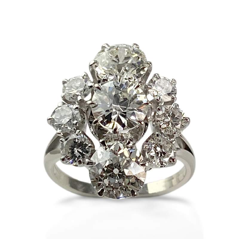 Bague d'occasion or 750 blanc fleur diamants - vue 1