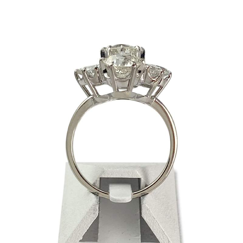 Bague d'occasion or 750 blanc fleur diamants - vue 3