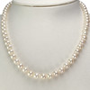 Collier d'occasion or 750 jaune perle de culture du japon - vue V2