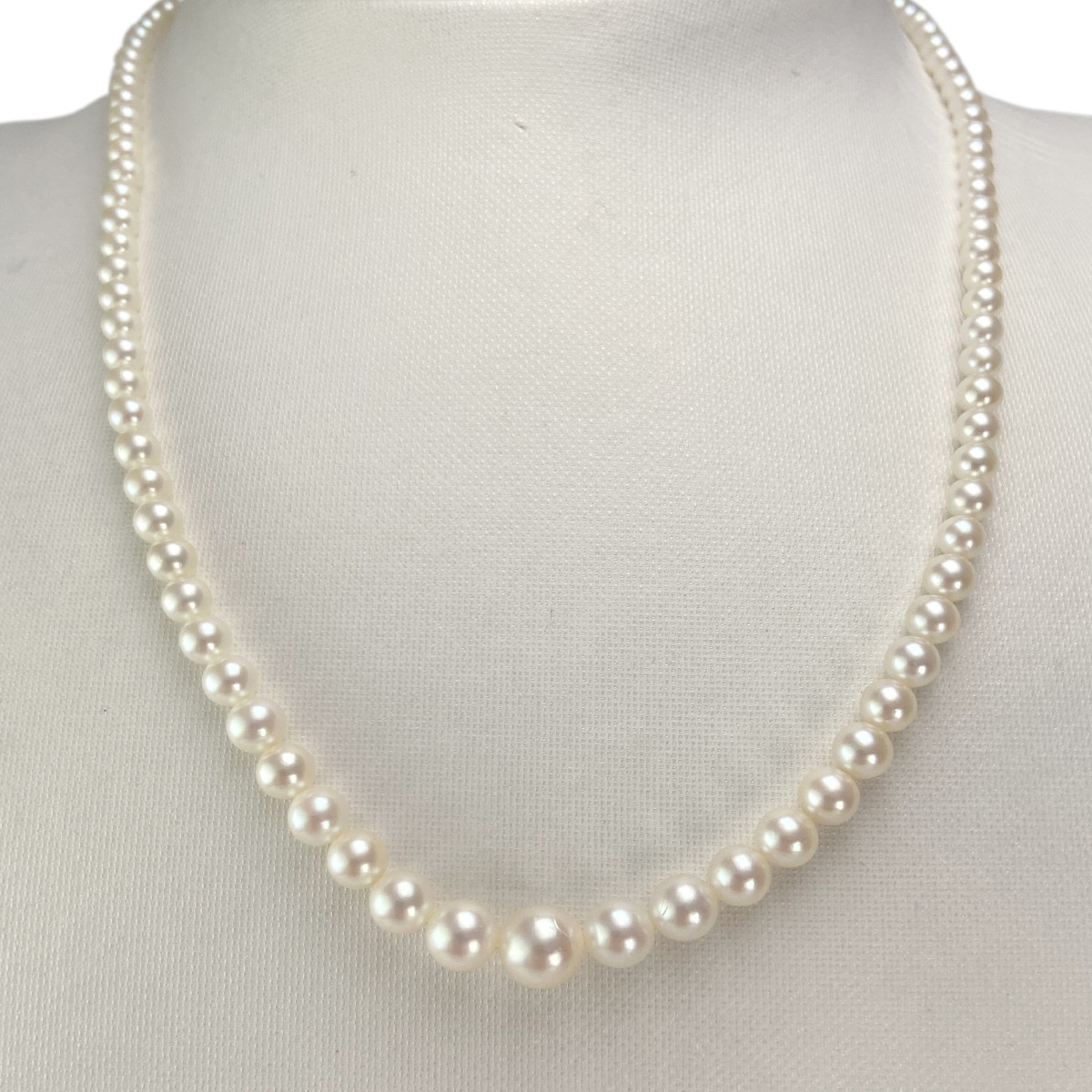 Collier d'occasion or 750 jaune perles de culture du japon. - vue 2
