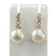Boucles d'oreilles d'occasion or 750 jaune perle de culture oxyde de zirconium