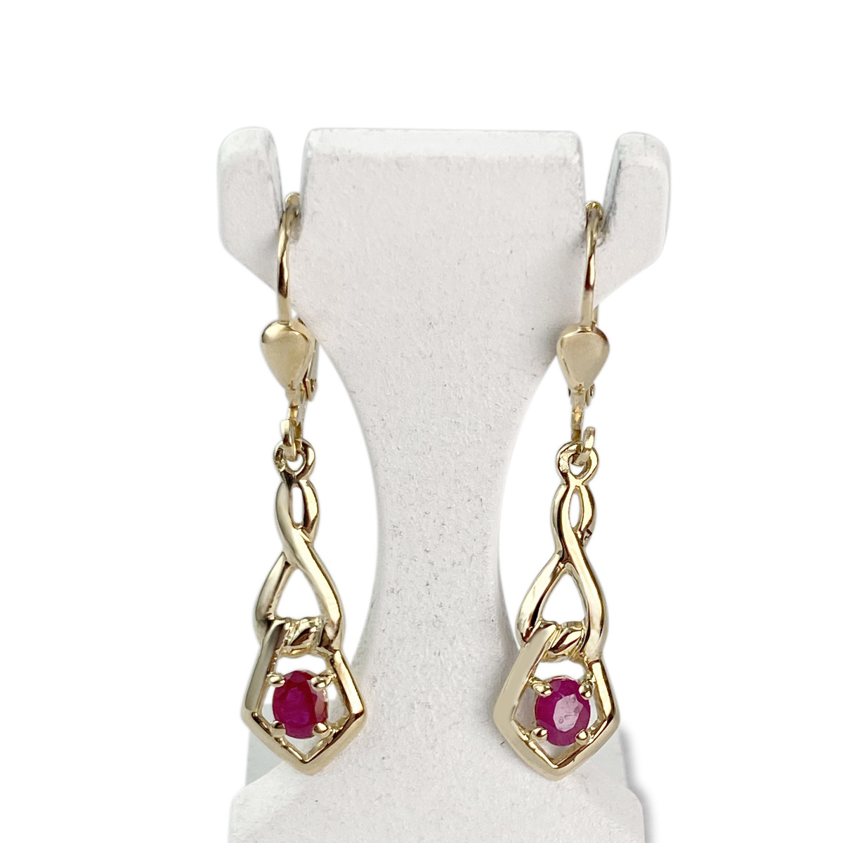 Boucles d'oreilles d'occasion or 750 jaune rubis