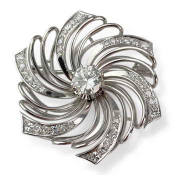 Broche d'occasion or 750 blanc fleur diamants