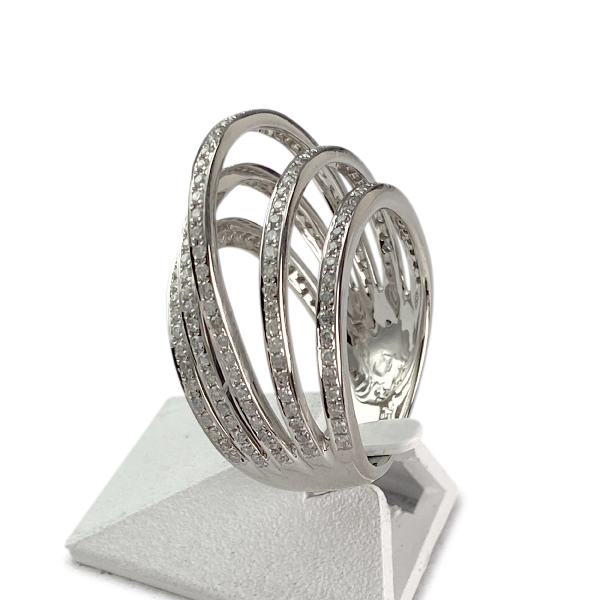 Bague d'occasion or 750 blanc diamants - vue 2