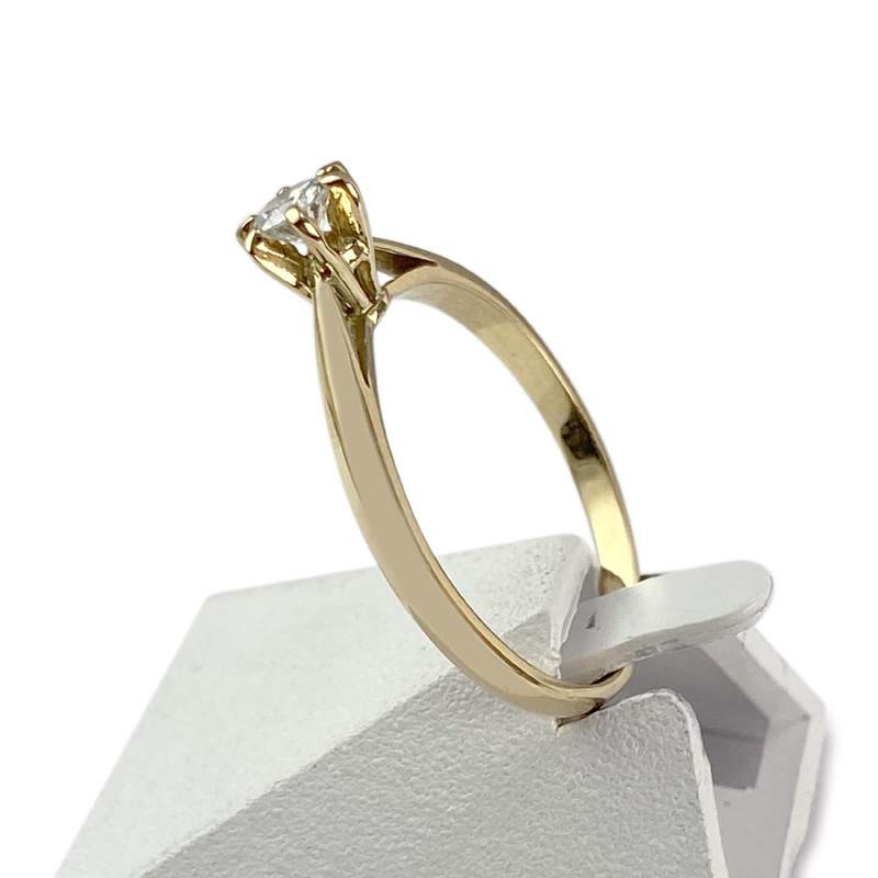 Solitaire d'occasion or 750 jaune diamant - vue 2