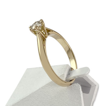 Second-hand gold 750 yellow diamond ring