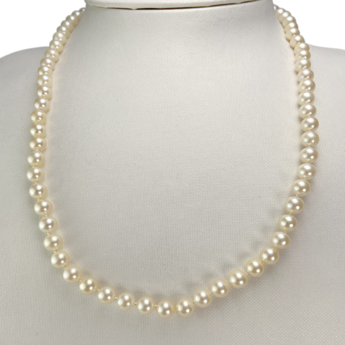 Collier d'occasion or 750 jaune perle de culture du japon - vue 2