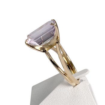 Second-hand gold ring 750 yellow amethyst