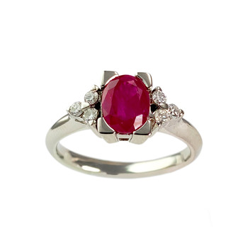 Bague d'occasion or 750 blanc rubis diamants