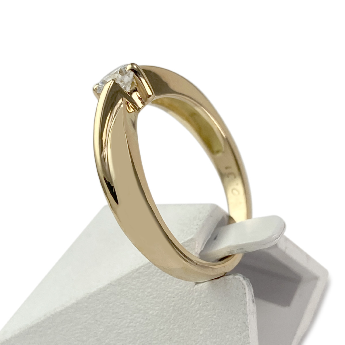 Solitaire tweedehands goud 750 gele diamant - bekijk 2