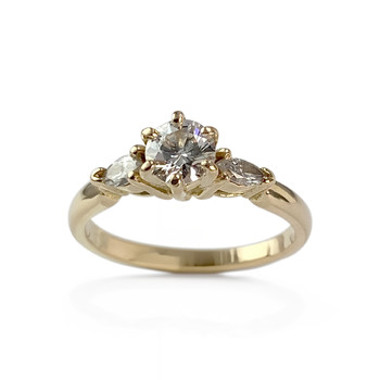 Tweedehands gouden 750 gele diamanten ring