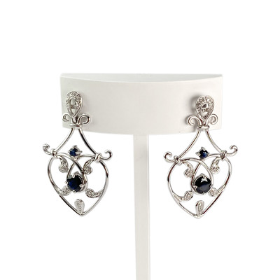 Boucles d'oreilles d'occasion or 750 blanc saphirs diamants - vue 1