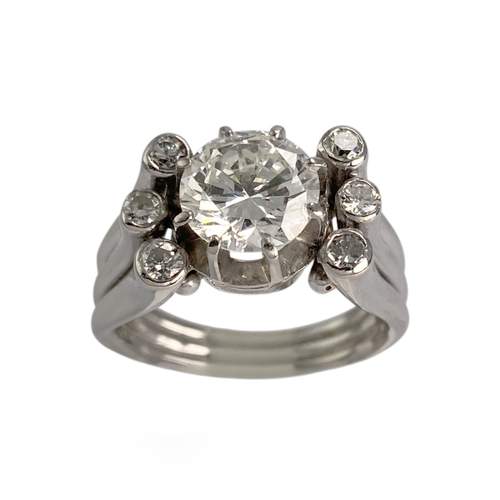 Bague d'occasion platine gris diamant