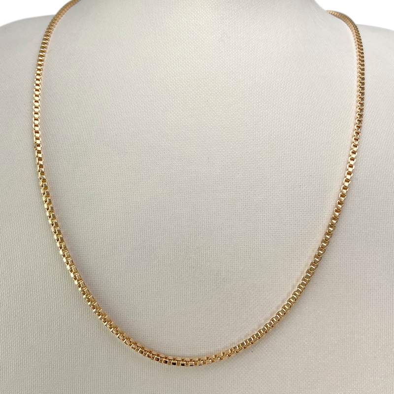Chaîne d'occasion or 750 jaune maille carrée 70 cm - vue 2