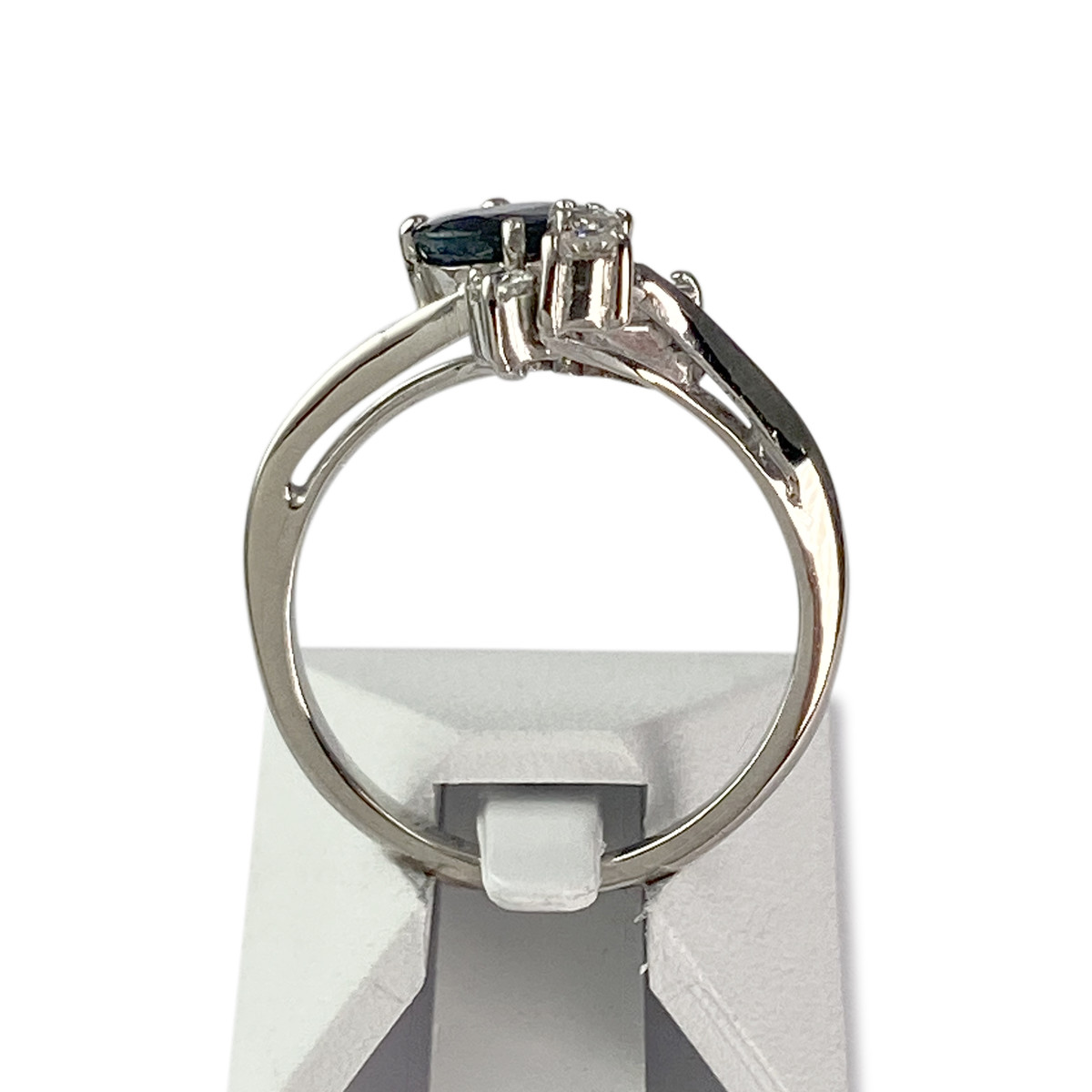 Pre-owned 585 white gold ring with sapphire and diamond - view 3