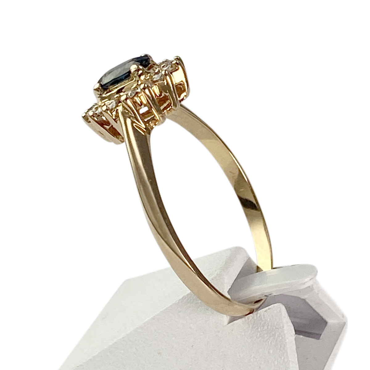 Bague d'occasion or 750 jaune saphir diamant - vue 2