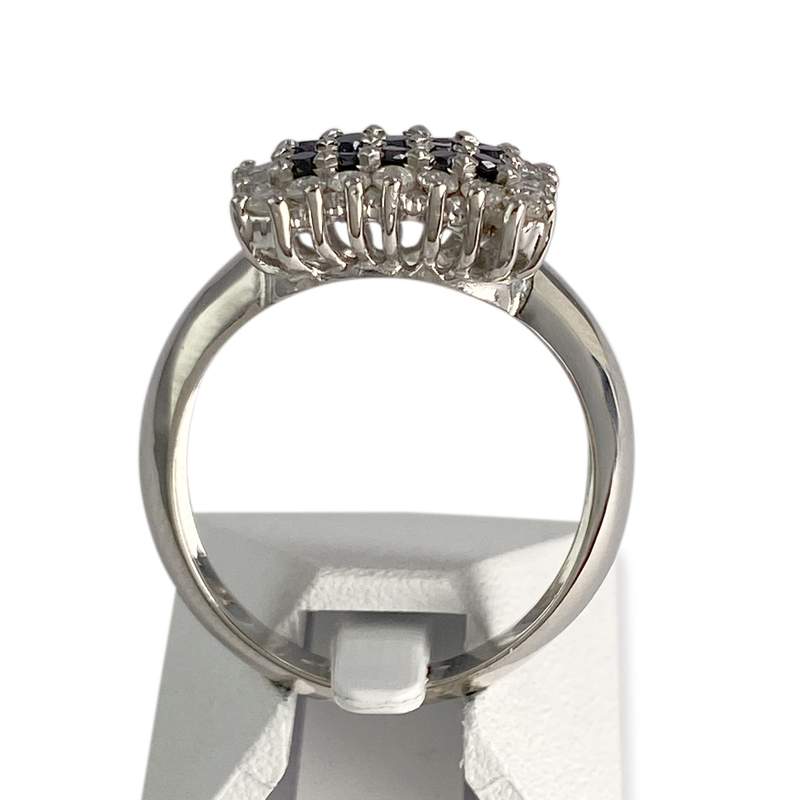 Bague d'occasion or 750 blanc avec diamants blancs et noirs traités - vue 3