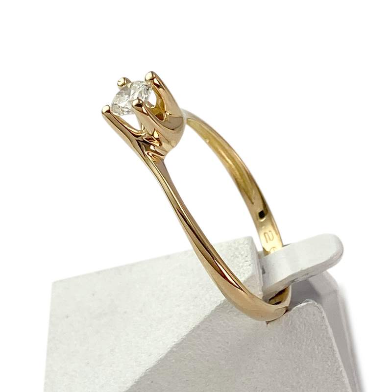 Solitaire d'occasion or 750 jaune diamant - vue 2