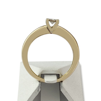 Tweedehands gouden 750 gele diamanten ring