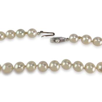 Collier d'occasion en or jaune 750, perles de culture du japon, 49 cm
