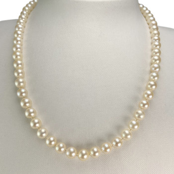 Collier d'occasion or 750 jaune perle de culture du japon