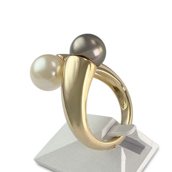 Tweedehands ring van 750 geelgoud met Tahiti-parel en witte gekweekte parel