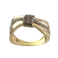 Pre-owned 375 gold two-tone diamond ring