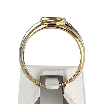 Tweedehands ring van 750 goud met saffier