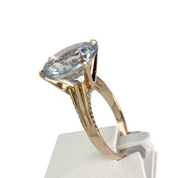 Tweedehands ring van 750 geelgoud met synthetische spinel