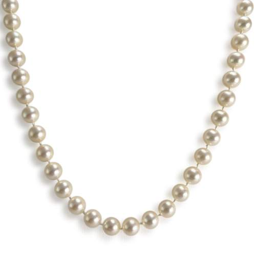Pre-owned 14K yellow gold necklace with Japanese cultured pearls