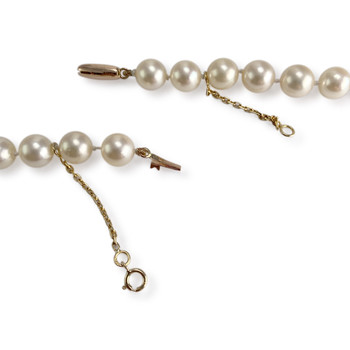 Tweedehands ketting van 750 geelgoud met ketting van Japanse kweekparels
