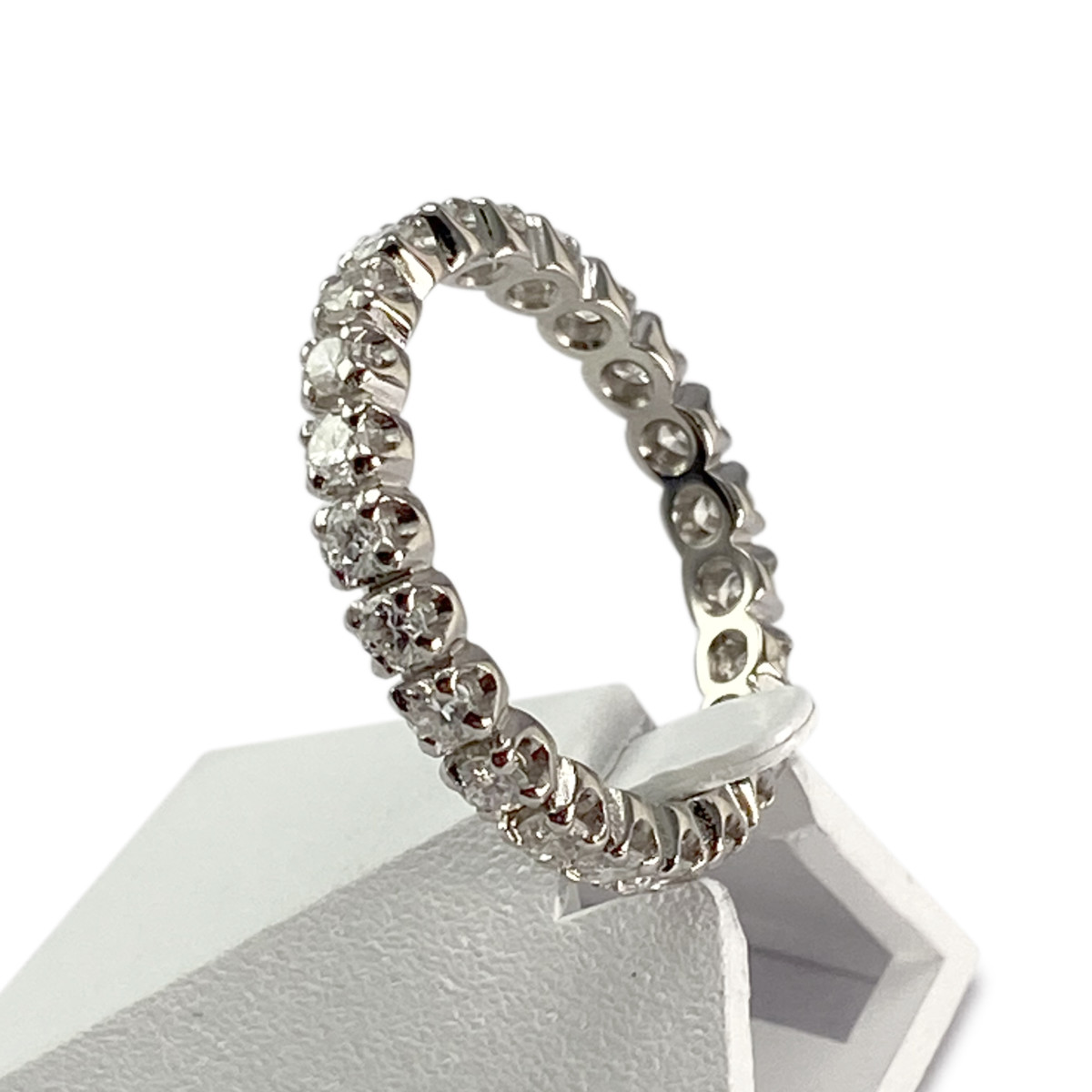 Bague d'occasion or 750 blanc diamants - vue 2