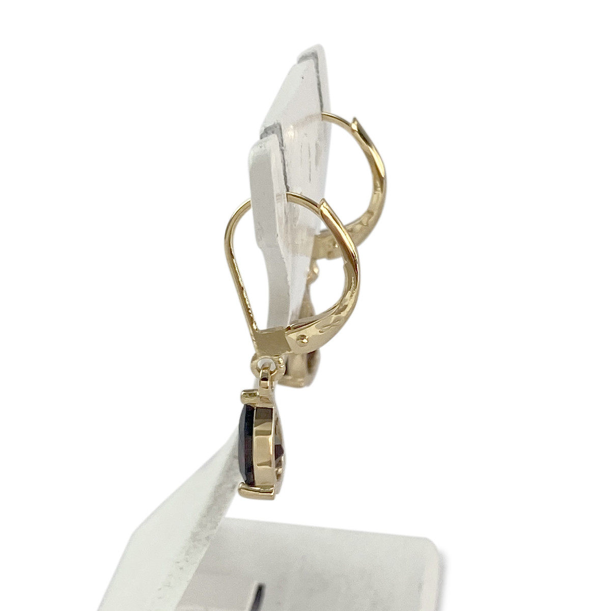 Boucles d'oreilles d'occasion or 750 jaune grenats - vue 2