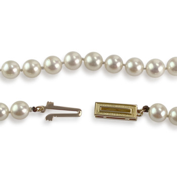 Collier d'occasion or 750 jaune perles de culture AKOYA