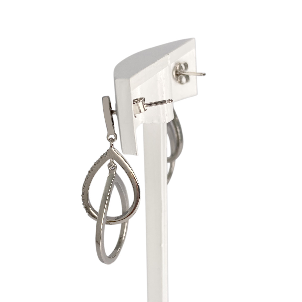 Boucles d'oreilles d'occasion or 750 blanc diamants - vue 2