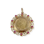 Médaille d'occasion or 750 jaune Helvetia rubis synthétiques - vue 1