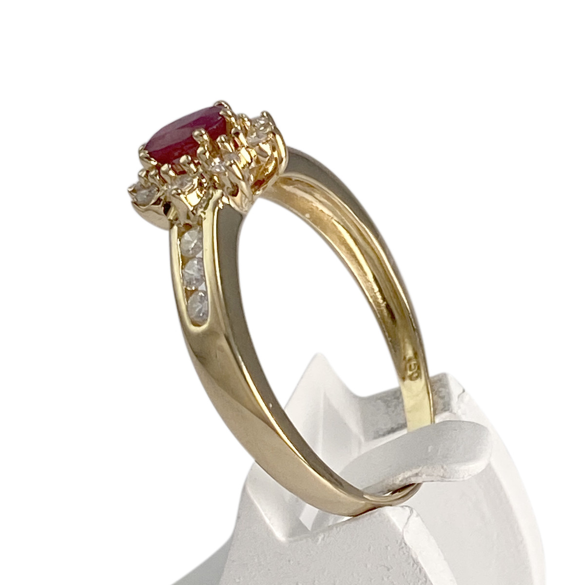 Bague d'occasion or 750 jaune diamants, rubis - vue 2