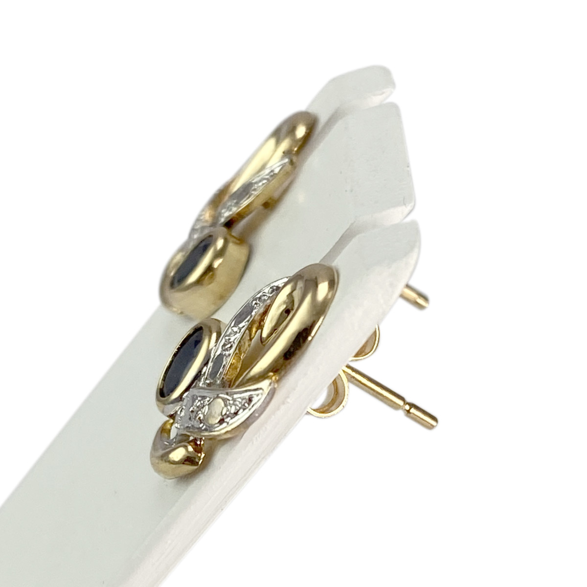 Boucles d'oreilles d'occasion or 750 jaune saphirs - vue 2